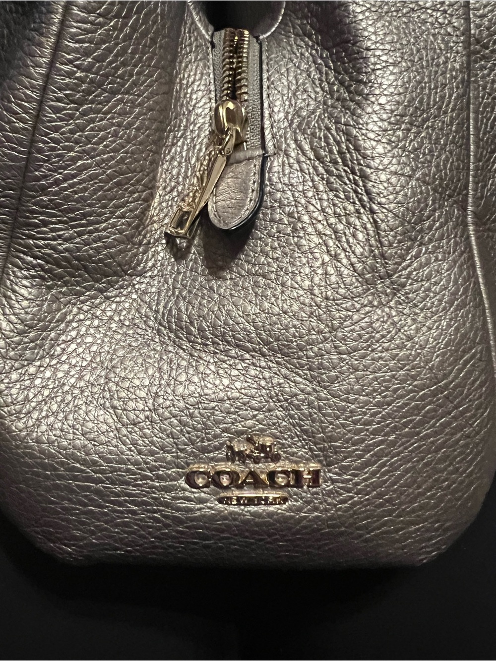 Coach Metallic Gold Leather Shoulder Bag - Picture 3 of 8